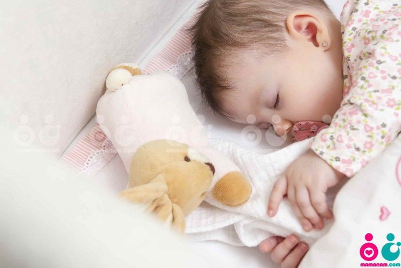 با آگاهی ، از مرگ ناگهانی نوزاد در خواب پیش گیری کنید