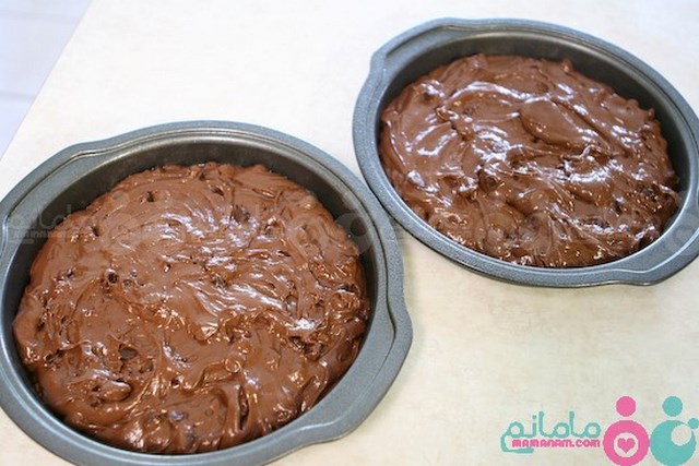 best-chocolate-cake-buttercream-frosting-06-Copy.jpg