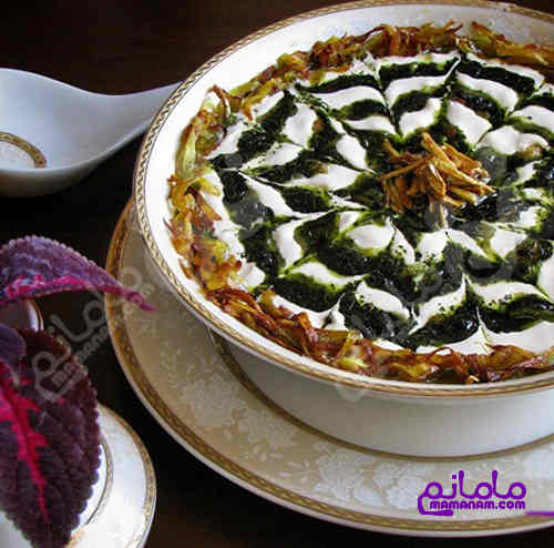 آش رشته داغ