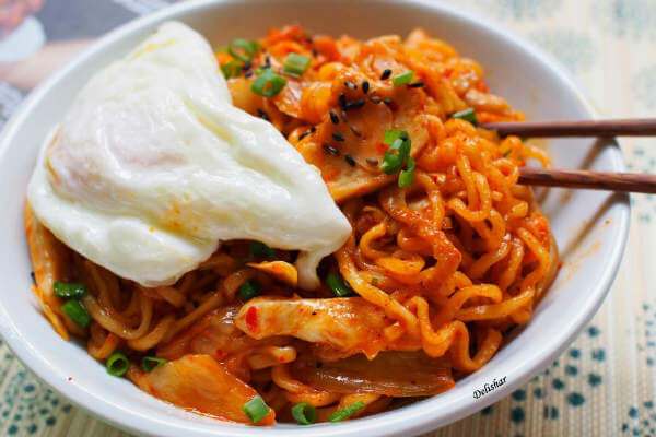 رشته فرنگی مناسبترین غذا در دوران بارداری