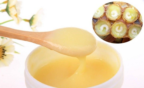 b2ap3 large royal jelly1