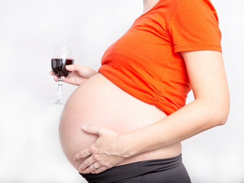b2ap3 large rsz pregnant drinking dreamstime
