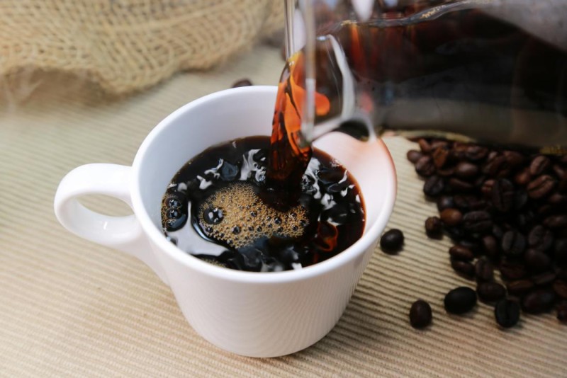 عوارض مصرف نوشیدنی انرژی زا در شیردهی