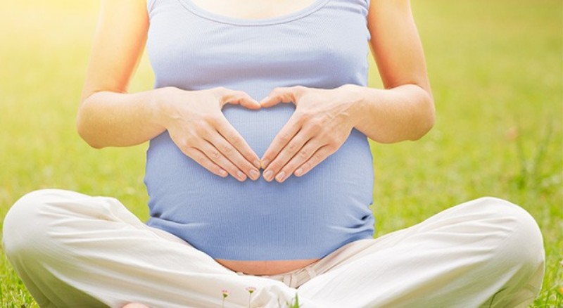 b2ap3 large guide to pregnancy discharge color