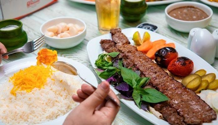 بررسی تاریخچه کباب و معرفی انواع کباب ایرانی