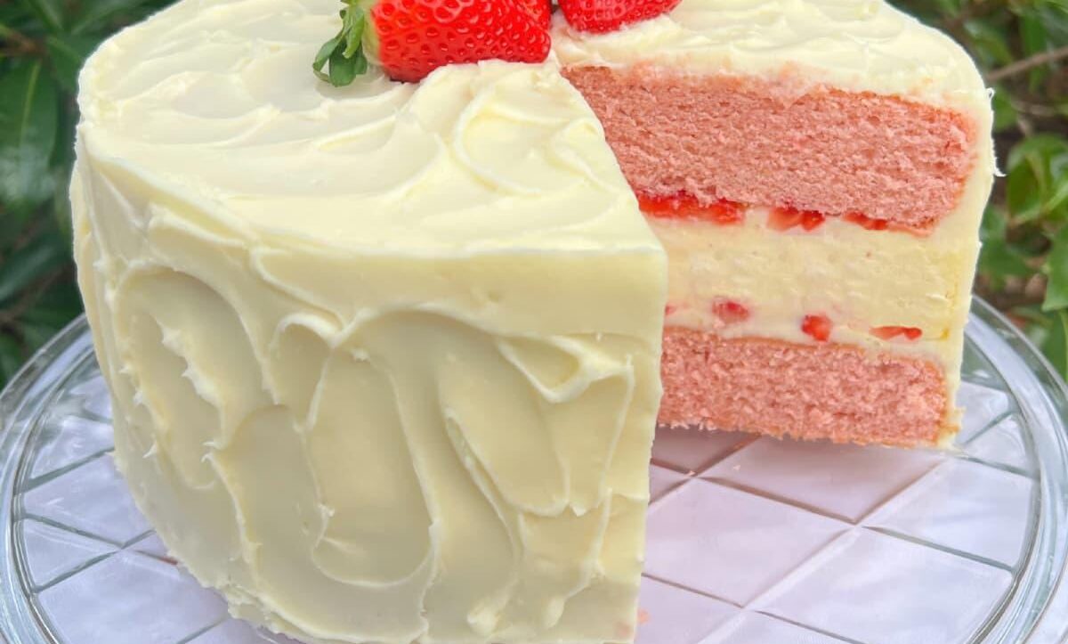 طرز تهیه چیز کیک توت فرنگی | آموزش تصویری