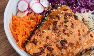 طرز تهیه سالمون تریاکی با برنج و سبزیجات (سالمون با طعم بهشت!)