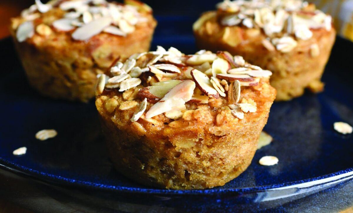طرز تهیه کاپ اوتمیل موز | صبحانه یا میان وعده خوشمزه و سالم