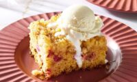 طرز تهیه کیک ریواس خانگی خوشمزه و آسان