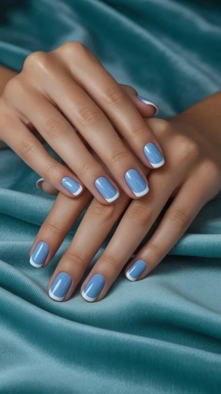 مدل ناخن فرنچ آبی فیروزه ای لبه ای