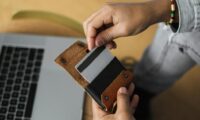 ترفندهای صرفه جویی با کیف پول دیجیتال؛ 5 راهکار برای مدیریت هوشمندانه هزینه ها
